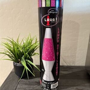 Brand Pink Glitter Lamp